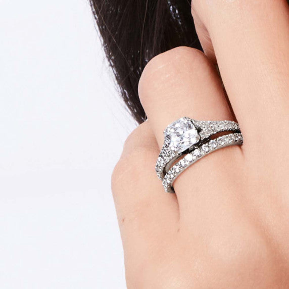 Vienna Bridal Set - Detail View